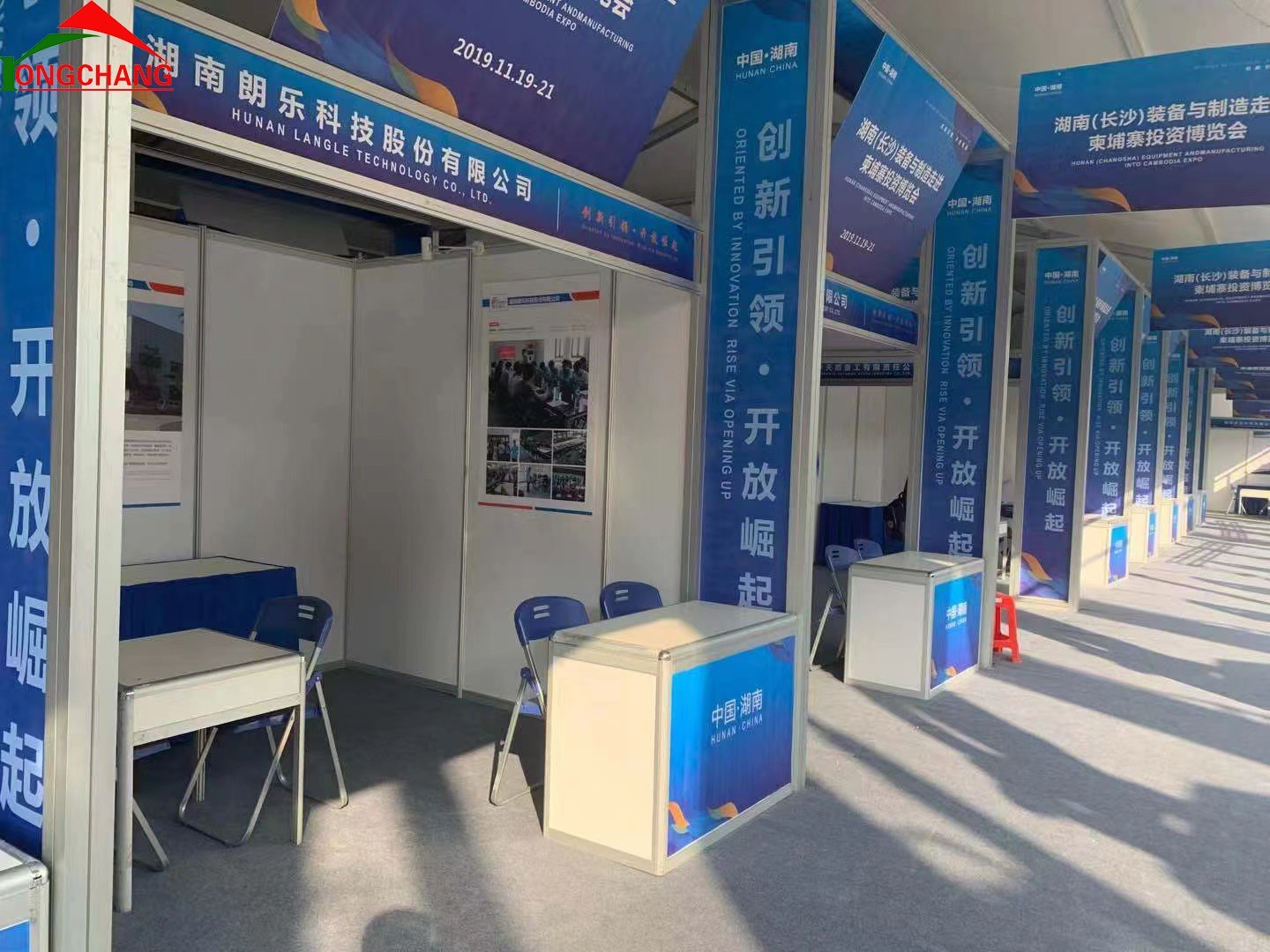 2d412271b823hf89f66f756598d14381