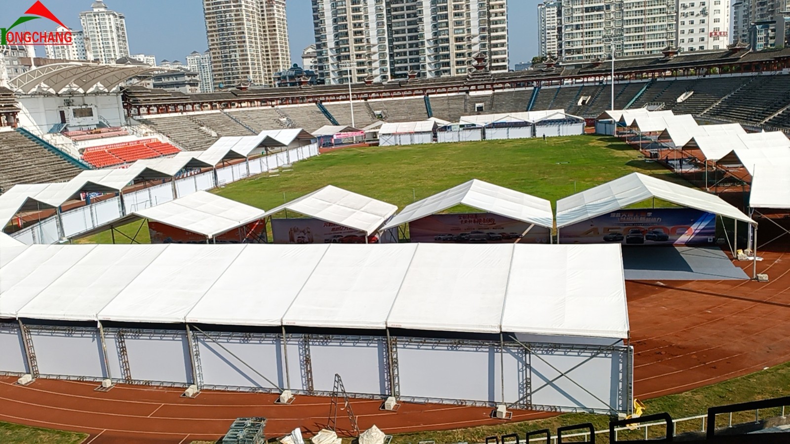 2024贵州省凯里民族体育场车展