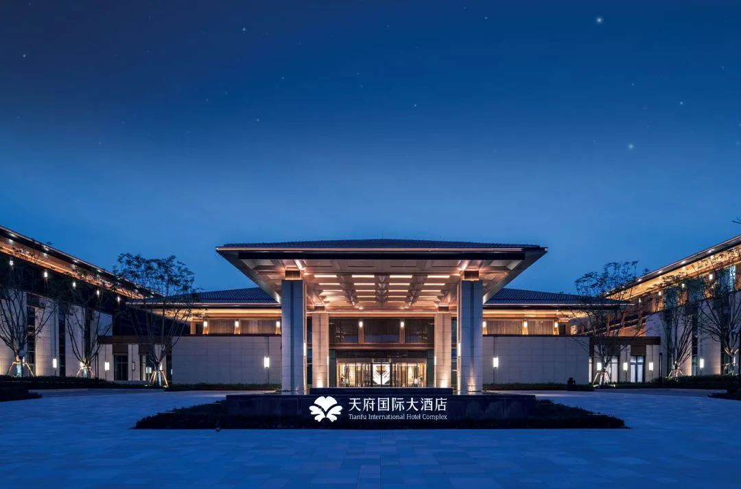 天府国际大酒店丨一舟结构化布线系统，诠释科技与艺术的完美融合