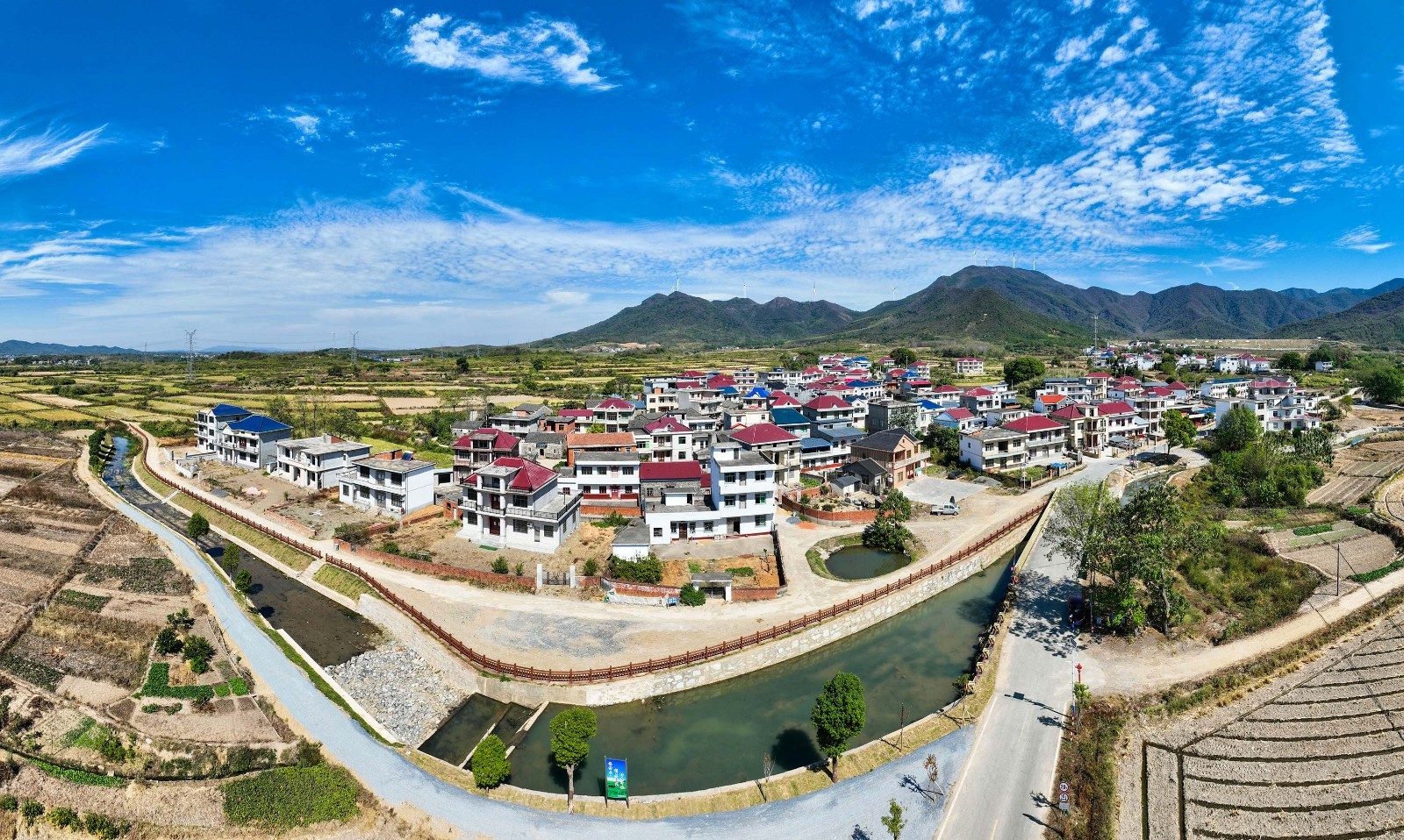 【工程资质加盟】3999.17万元！正弘集团成功中标包银高铁五原站基础设施配套项目(EPC) 总承包